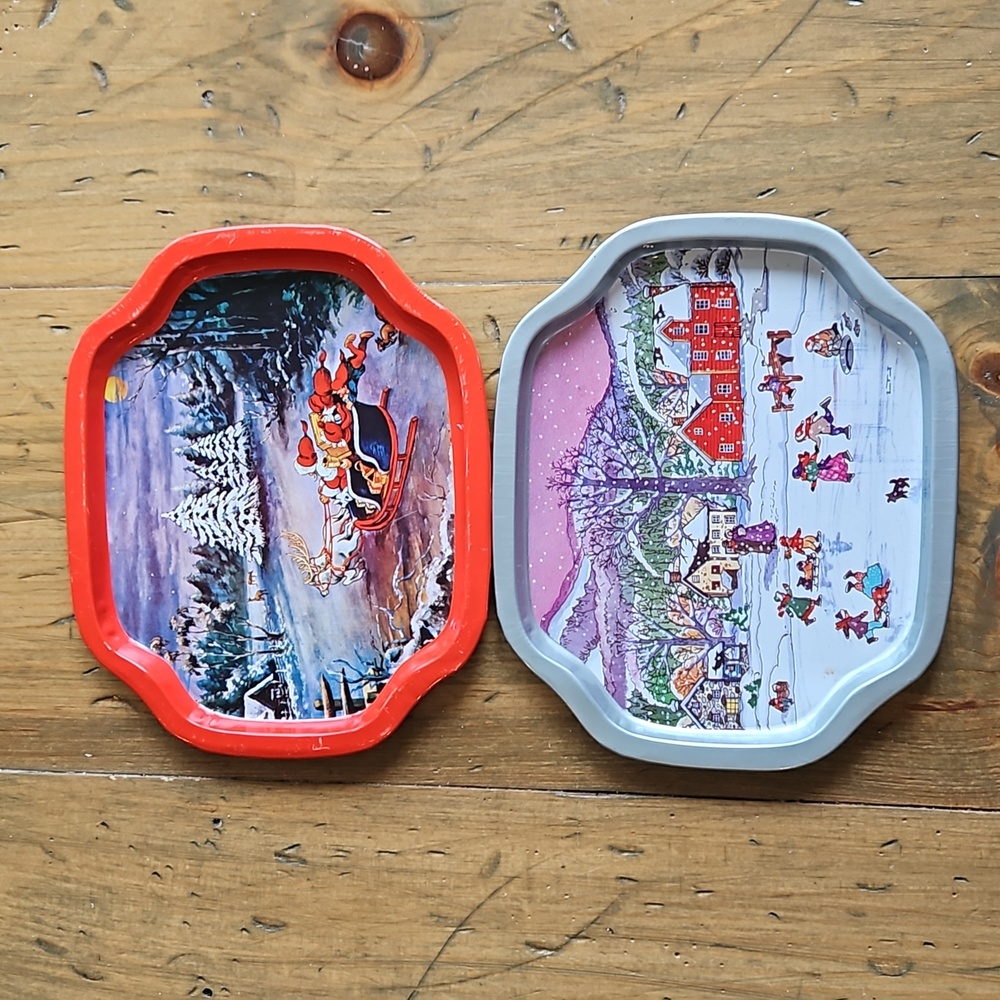 Two Christmas trays